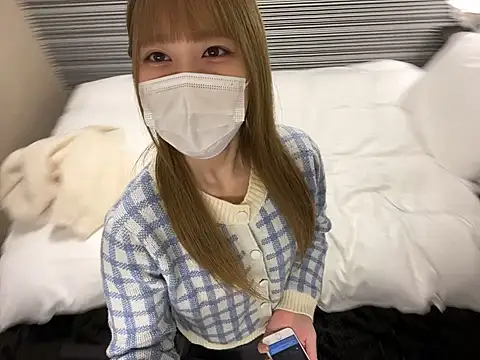 Snapshot of binyu_rua chatting on 12-16-25, 10:53 binyu rua online show from 12-16-25, 10:53