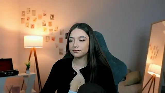 Vexorine online show from 04-19-26, 07:27