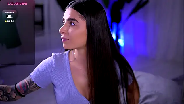 Snapshot of PureEllieX chatting on 11-27-25, 05:31 PureEllieX online show from 11-27-25, 05:31