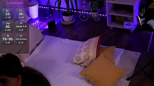 PureEllieX online show from 04-18-26, 03:10