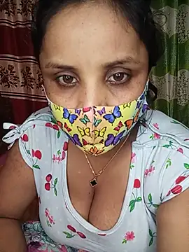 Snapshot of Angel_70_ chatting on 07-15-26, 08:08 Angel 70 online show from 07-15-26, 08:08