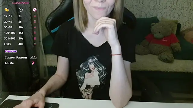   Katherine    online show from 11-29-25, 02:31