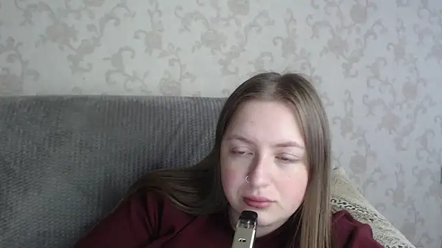 Snapshot of GirlPlayer chatting on 05-18-26, 04:07 GirlPlayer online show from 05-18-26, 04:07
