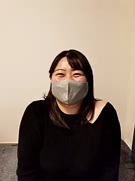 Snapshot of Rinka_0012 chatting on 11-23-25, 11:10 Rinka 0012 online show from 11-23-25, 11:10