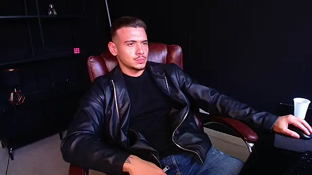 Snapshot of ElijahThorne chatting on 02-10-26, 12:09 ElijahThorne online show from 02-10-26, 12:09