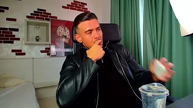 ElijahThorne online show from 03-24-26, 09:47