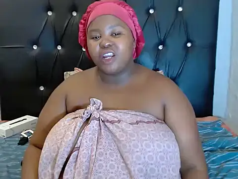 SexyBubblies96 online show from 11-28-25, 11:07