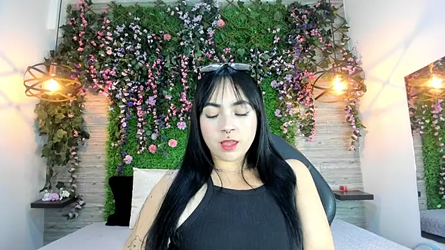 kittyMelvis online show from 12-01-25, 02:38