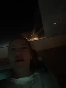 valeryfox   online show from 01-10-26, 11:53