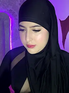 Snapshot of Zahida_7 chatting on 01-07-26, 11:18 Zahida 7 online show from 01-07-26, 11:18