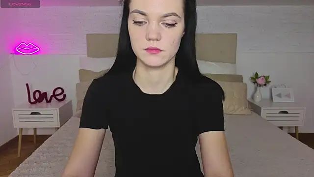 Camila 777  online show from 11-23-25, 08:52