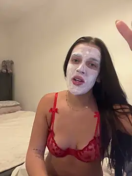 Kerysmae online show from 11-30-25, 03:38