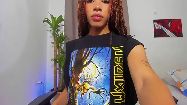 Snapshot of Catty_Noir chatting on 12-04-25, 07:55 Catty Noir online show from 12-04-25, 07:55