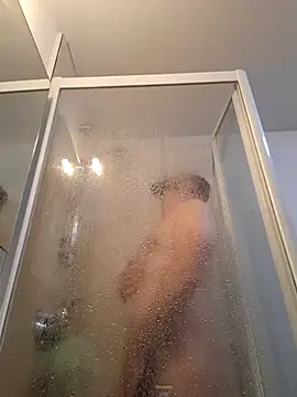 Snapshot of babayaga40 chatting on 11-25-25, 02:06 babayaga40 online show from 11-25-25, 02:06