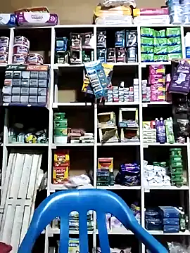 MIA-LARIOS online show from 04-04-26, 11:13