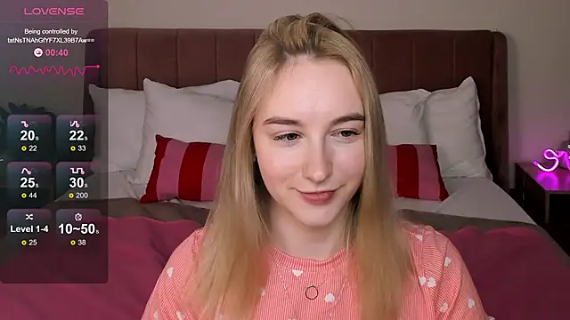 Shy Polly online show from 05-15-26, 11:45