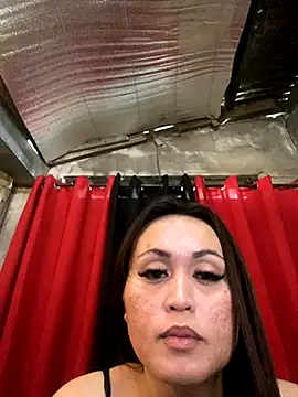 Snapshot of deity_mj chatting on 11-22-25, 06:45 deity mj online show from 11-22-25, 06:45