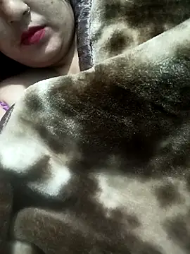 Snapshot of Priya_089 chatting on 11-27-25, 05:20 Priya 089 online show from 11-27-25, 05:20