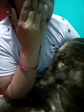 Snapshot of Priya_089 chatting on 11-29-25, 05:54 Priya 089 online show from 11-29-25, 05:54