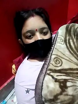 Snapshot of Priya_089 chatting on 12-03-25, 04:27 Priya 089 online show from 12-03-25, 04:27