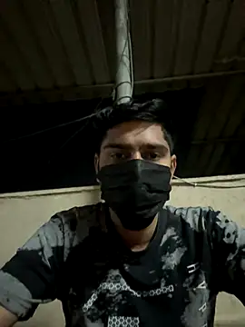 Snapshot of hardboydick2000 chatting on 12-21-25, 04:03 hardboydick2000 online show from 12-21-25, 04:03