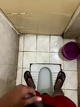 Snapshot of hardboydick2000 chatting on 12-22-25, 05:54 hardboydick2000 online show from 12-22-25, 05:54