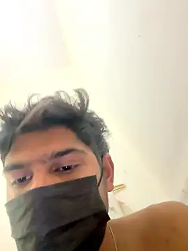 Snapshot of hardboydick2000 chatting on 01-08-26, 08:00 hardboydick2000 online show from 01-08-26, 08:00