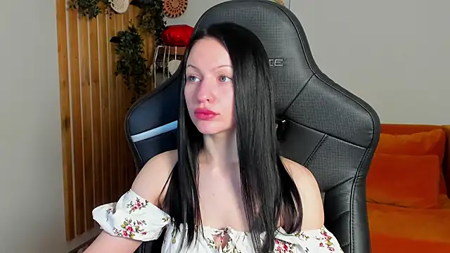 NaomiBlakes online show from 02-20-26, 05:37