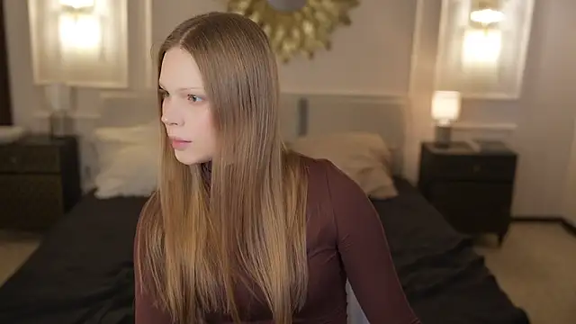 Snapshot of Charlotte_Dreams chatting on 02-11-26, 11:26 Charlotte Dreams online show from 02-11-26, 11:26