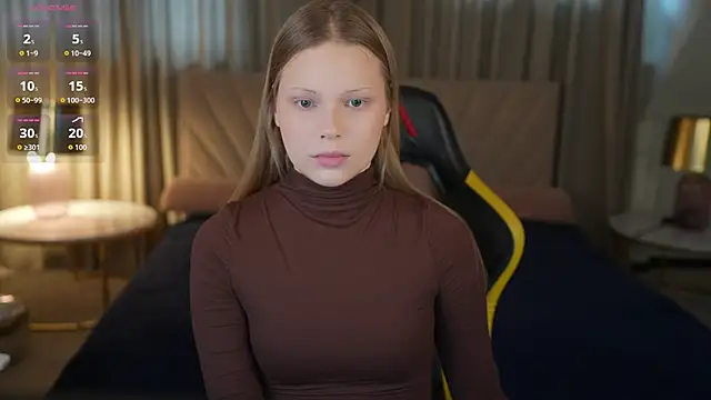 Snapshot of Charlotte_Dreams chatting on 02-12-26, 11:49 Charlotte Dreams online show from 02-12-26, 11:49