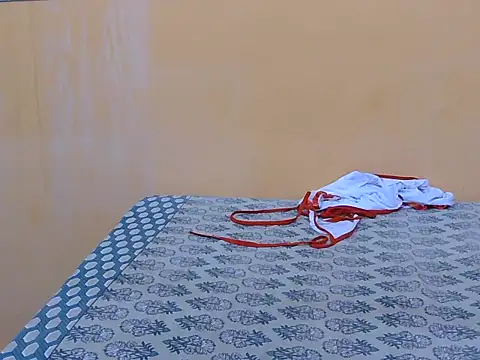 Honey Baby1 online show from 02-14-26, 05:59