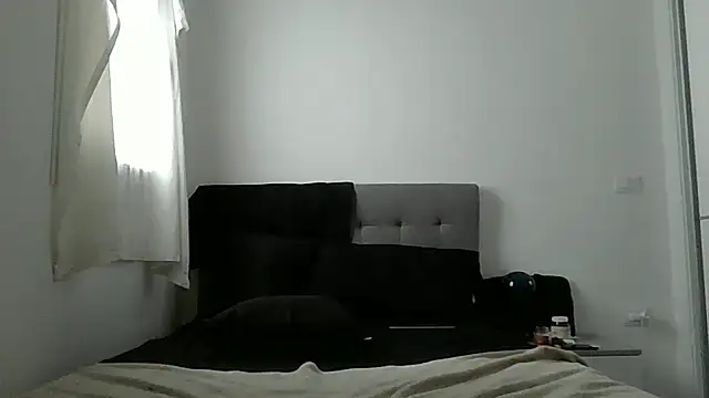 Snapshot of ledysex69 chatting on 02-04-26, 11:38 ledysex69 online show from 02-04-26, 11:38