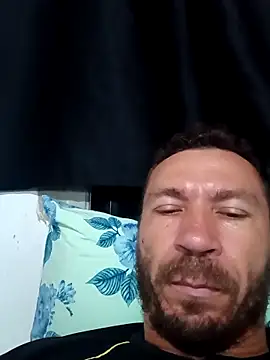 RobertoLuiz84 online show from 03-09-26, 12:03