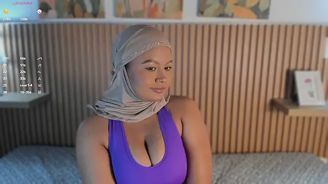 Snapshot of jasmyne_anbar chatting on 12-02-25, 05:13 jasmyne anbar online show from 12-02-25, 05:13