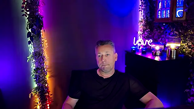 Hunter Fl online show from 04-11-26, 05:28