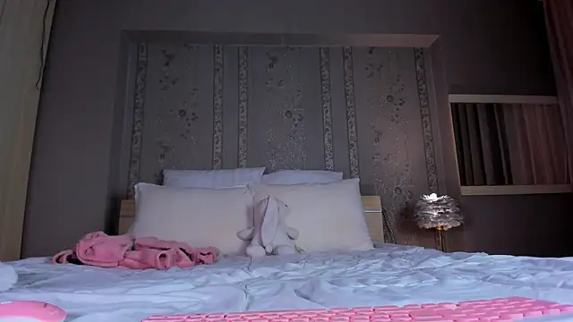 Snapshot of Stormify chatting on 01-08-26, 08:55 Stormify online show from 01-08-26, 08:55