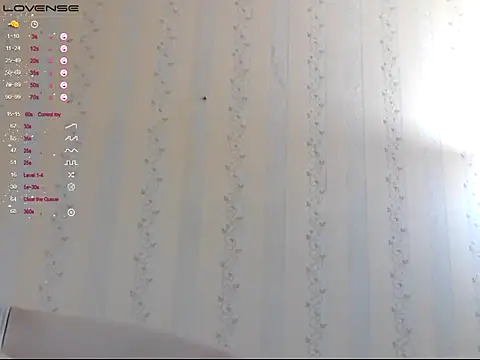 Snapshot of LustfulSarah chatting on 10-30-25, 05:13 LustfulSarah online show from 10-30-25, 05:13