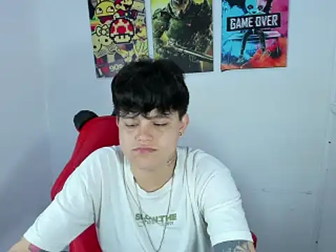 Snapshot of _ian_sweet chatting on 11-28-25, 07:27 ian sweet online show from 11-28-25, 07:27