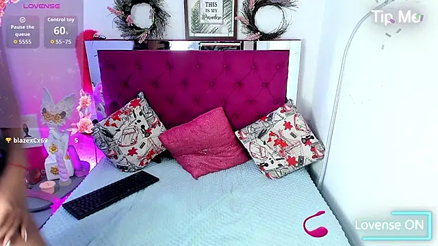 Samantha  F W online show from 07-18-26, 06:45