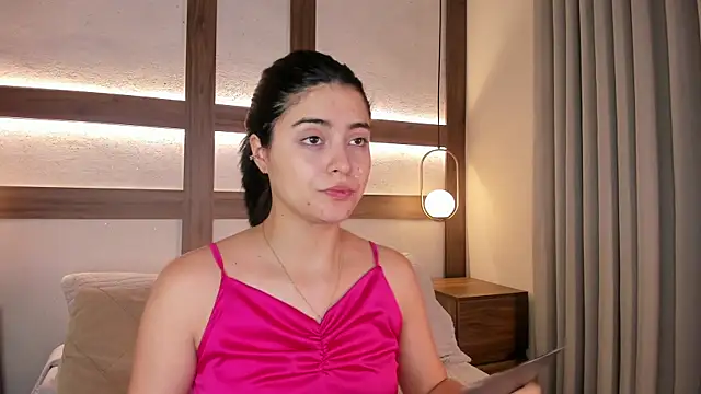 SarhaVega online show from 04-04-26, 12:46