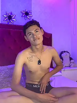 Snapshot of Milan_Rizo chatting on 11-23-25, 08:19 Milan Rizo online show from 11-23-25, 08:19