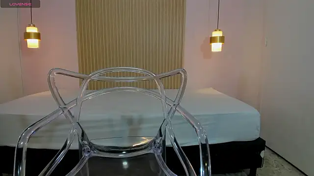 Izelevans online show from 03-14-26, 01:38