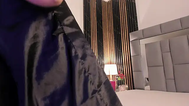 amaia santini online show from 03-06-26, 07:10