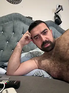 Snapshot of Ali2413 chatting on 03-09-26, 09:19 Ali2413 online show from 03-09-26, 09:19