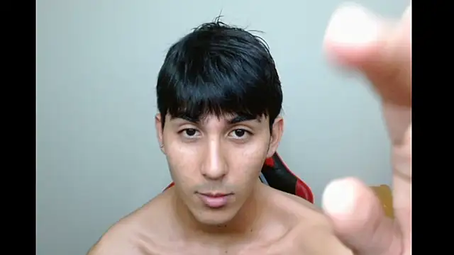 Snapshot of Neithanzynnx chatting on 12-16-25, 08:03 Neithanzynnx online show from 12-16-25, 08:03