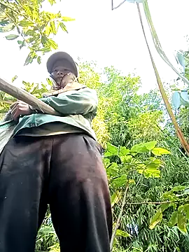 Snapshot of nangmo chatting on 11-25-25, 12:54 nangmo online show from 11-25-25, 12:54