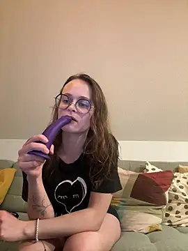 Snapshot of norafack33 chatting on 02-02-26, 07:45 norafack33 online show from 02-02-26, 07:45