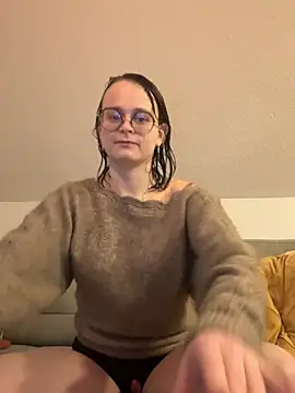 Snapshot of norafack33 chatting on 02-14-26, 04:37 norafack33 online show from 02-14-26, 04:37