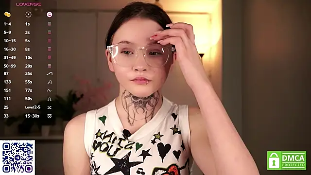 Snapshot of CaroleMyers chatting on 11-22-25, 06:07 CaroleMyers online show from 11-22-25, 06:07