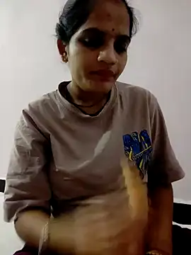 Snapshot of Hot_hania chatting on 11-30-25, 02:59 Hot hania online show from 11-30-25, 02:59